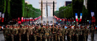 جنود باريس