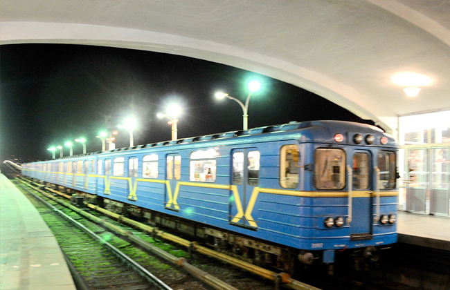 مترو في كييف